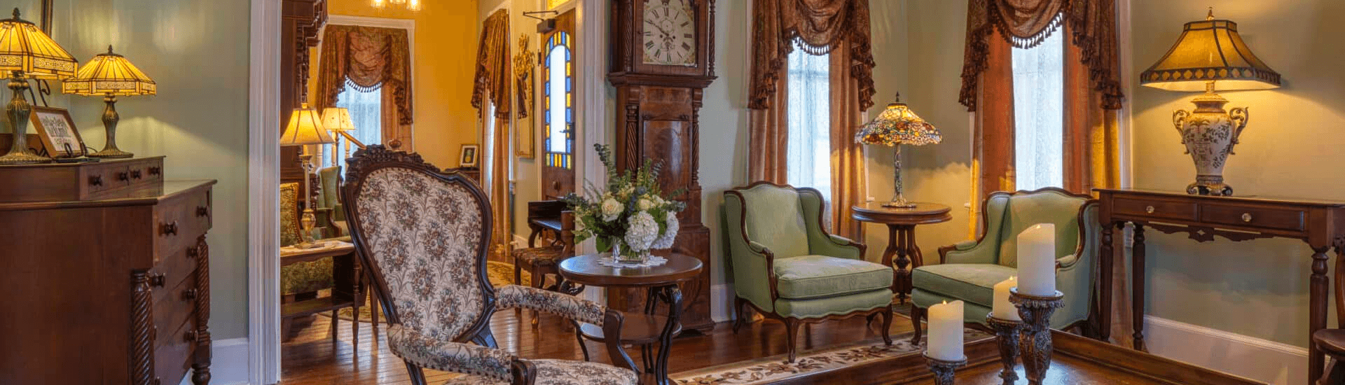 Historic style Living room with period furniture